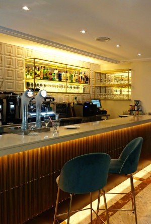 Resultado de imagen de decoracion de cafeterias