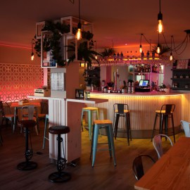 Resultado de imagen de decoracion de cafeteria vintage