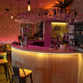 Resultado de imagen de decoracion de cafeteria vintage
