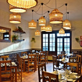 Resultado de imagen de decoracion de restaurantes rusticos