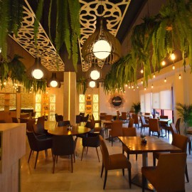 Resultado de imagen de decoracion de cafeterias 