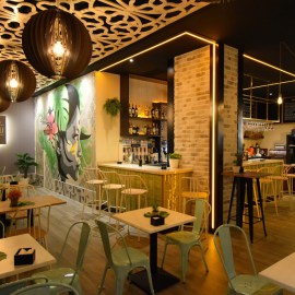 Resultado de imagen de decoracion de cafeterias 