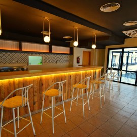 Resultado de imagen de decoracion de cafeterias