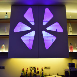 Resultado de imagen de decoracion de cafeterias 