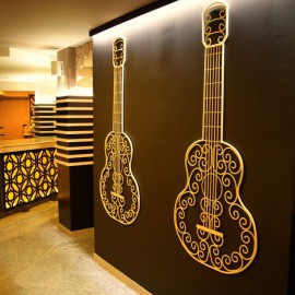 Resultado de imagen de decoracion de tablaos flamencos